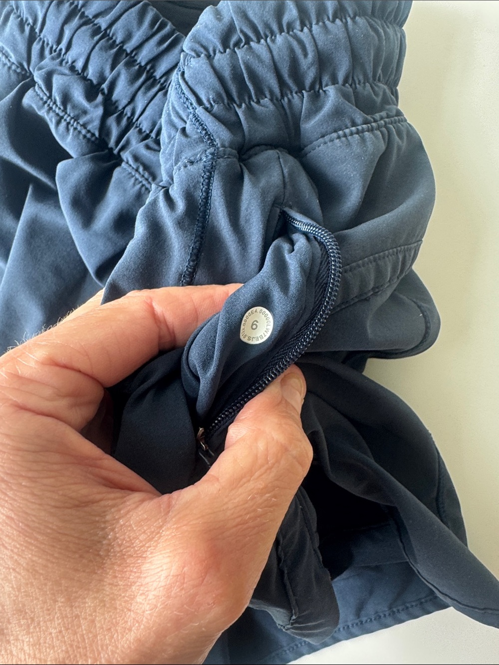 Lululemon shorts - Picture 3 of 4